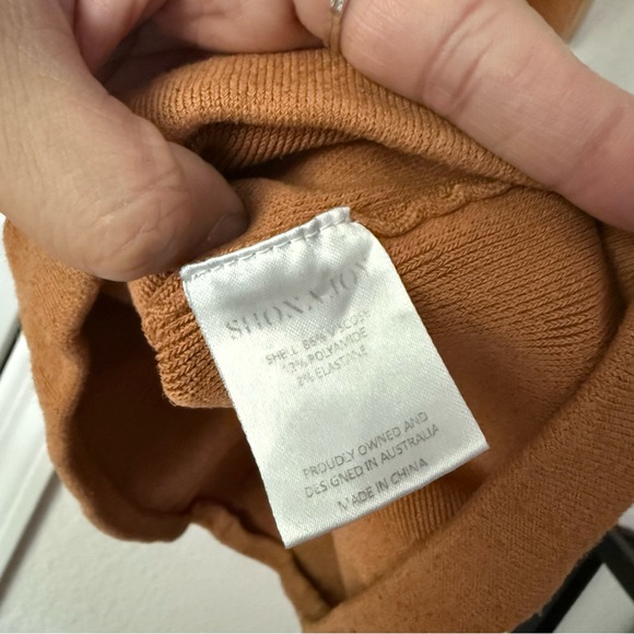 SHONA JOY dark mustard rust clay high racer back cropped chunky knit tank top - Picture 4 of 4